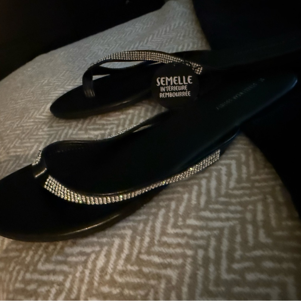 Chic Black Rhinestone Sandals - Picture 2 of 2